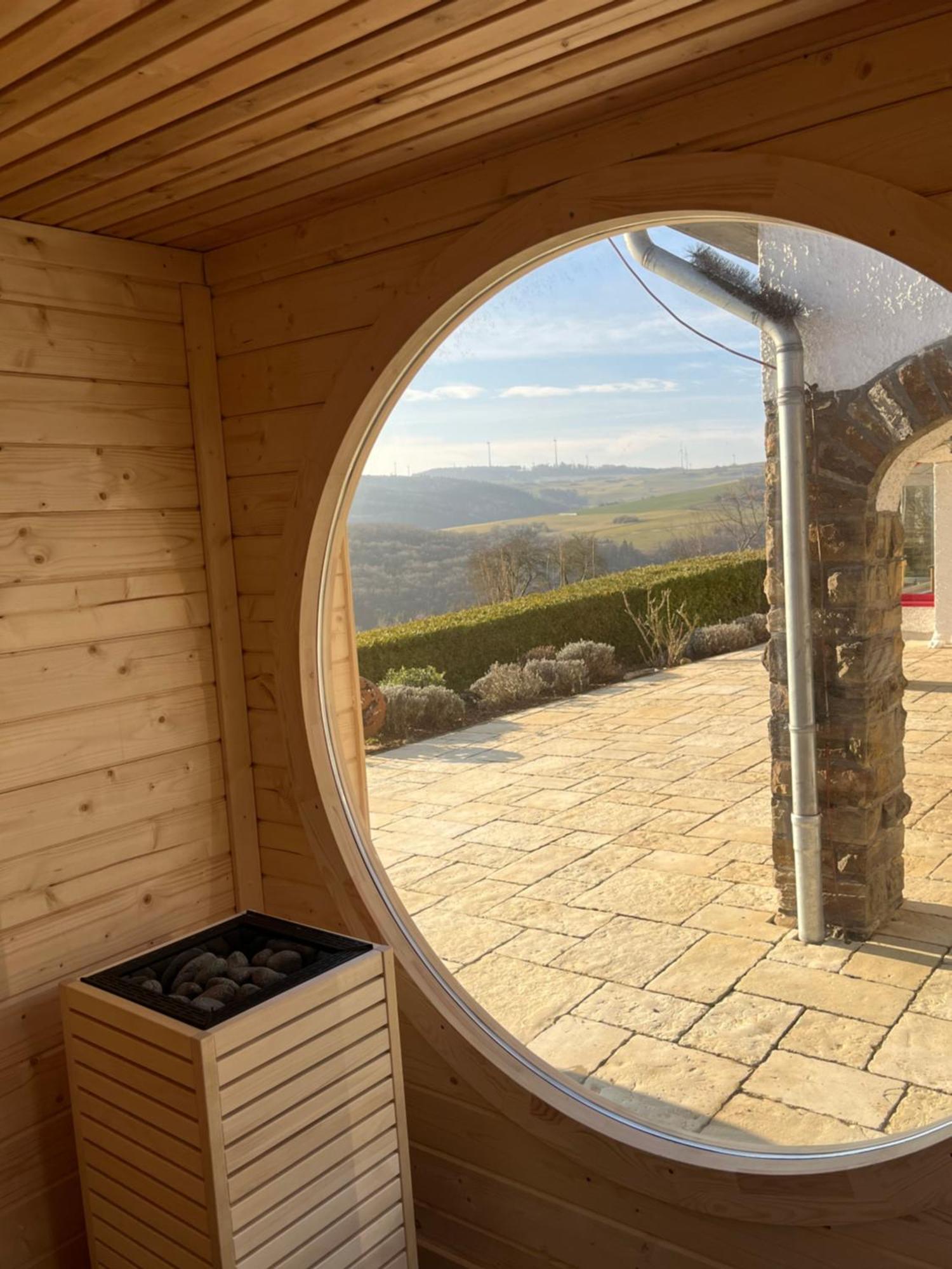 Eifel Landhaus Panoramablick Unter Der Burg Olbrueck Mit Sauna Hottub Grosser Terrasse Und Garten Ideal Fuer Familien Niederdürenbach Kültér fotó