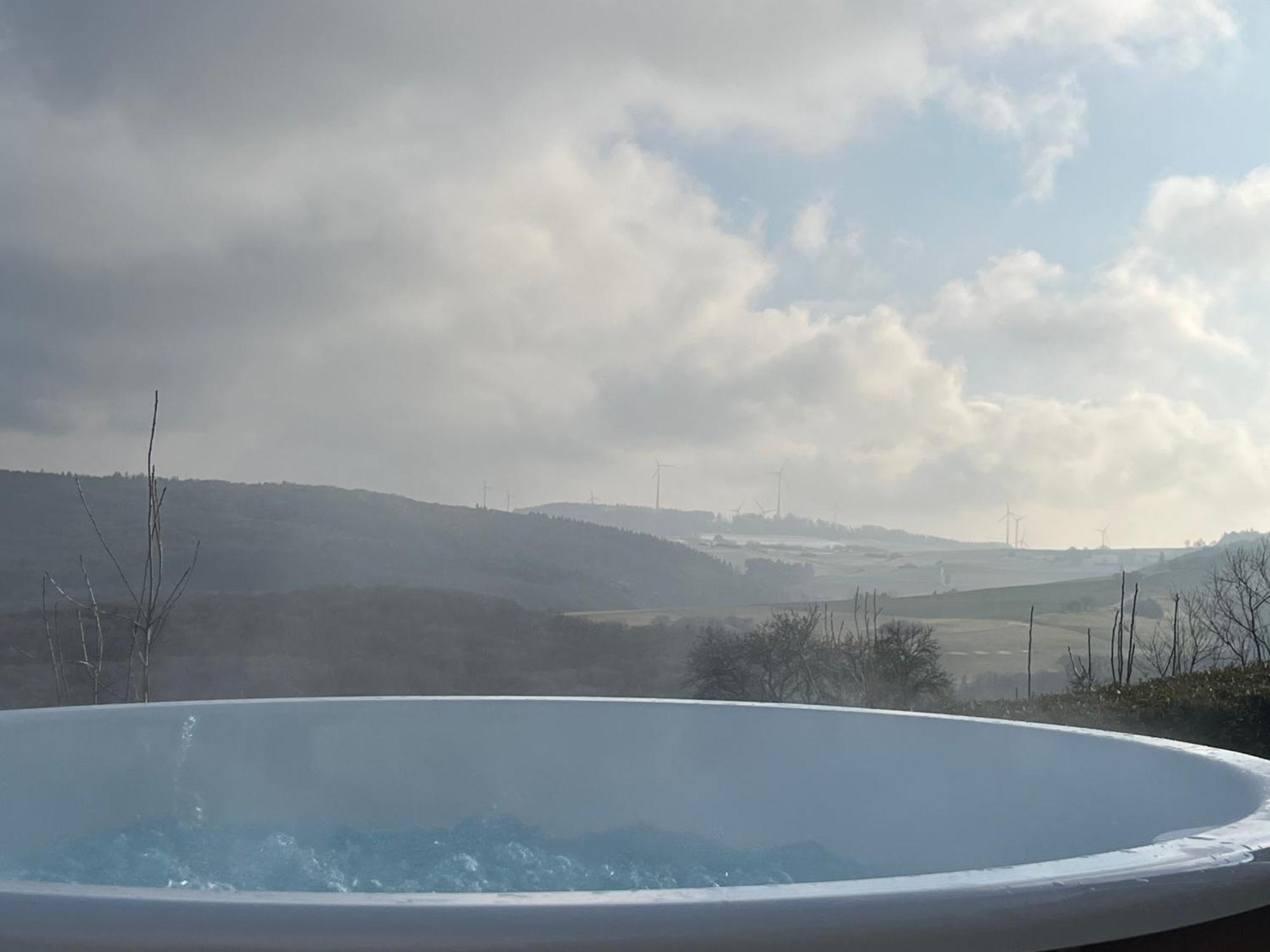 Eifel Landhaus Panoramablick Unter Der Burg Olbrueck Mit Sauna Hottub Grosser Terrasse Und Garten Ideal Fuer Familien Niederdürenbach Kültér fotó